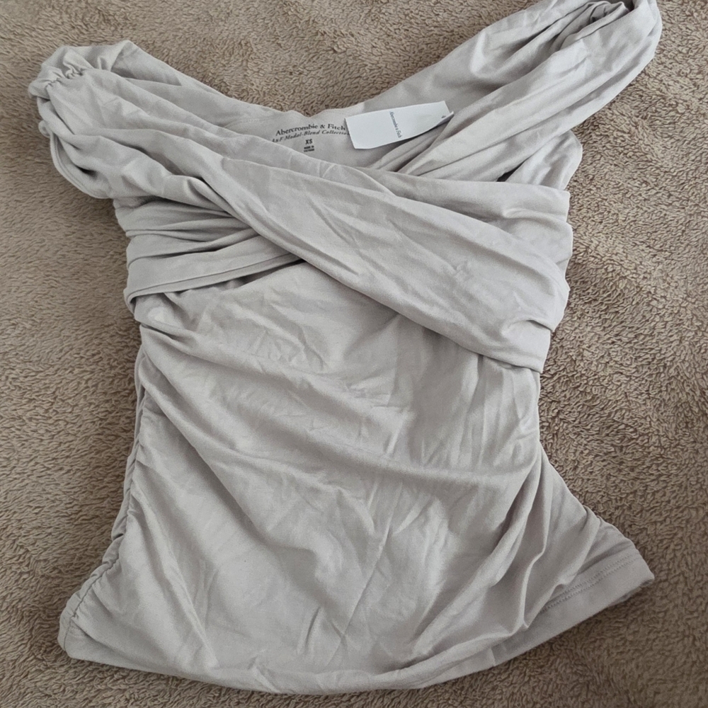 Abercrombie & Fitch-Off The Shoulder Ruched Wrap Top -Size Xs - Cream - Picture 2 of 3